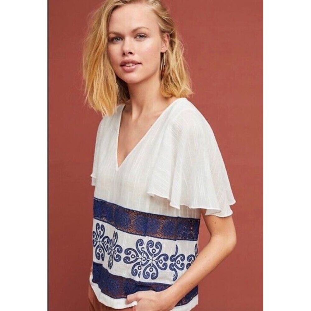 NWT Matison Stone White Top Sz S - Blue Embroidery Detail - Flutter‎ Sleeve $148